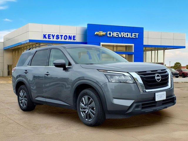 2025 Nissan Pathfinder SV FWD