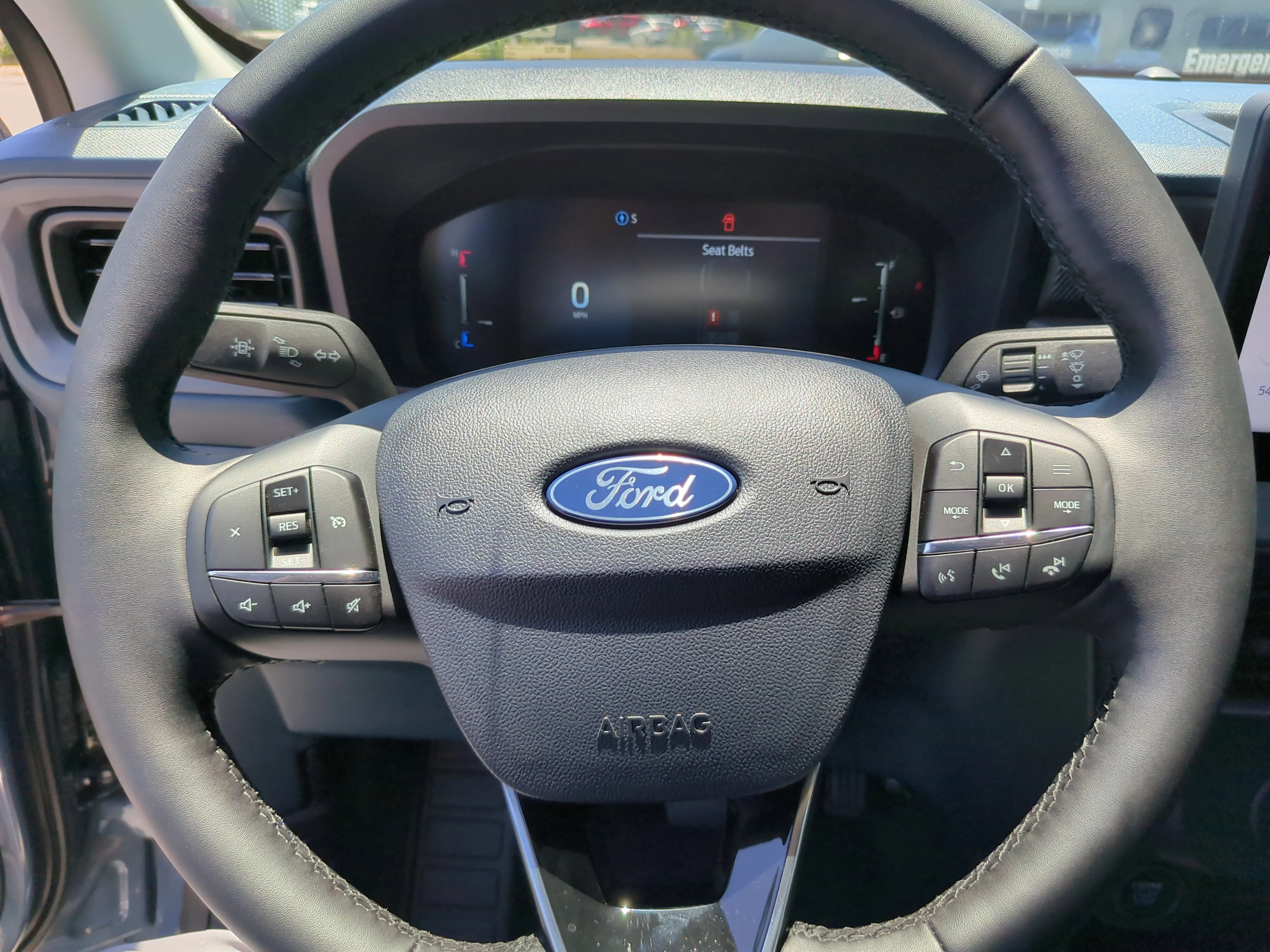 New 2025 Azure Gray Metallic Tri-Coat Ford XLT image 23