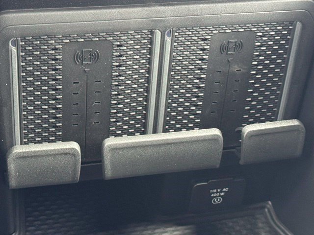 New 2026 Silver-Zynith Exterior Paint RAM Laramie image 26