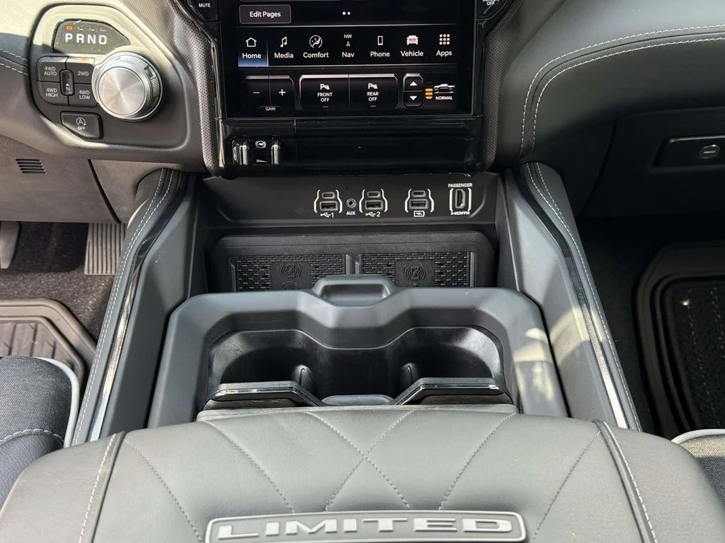 Used 2025 White Ram Limited image 22
