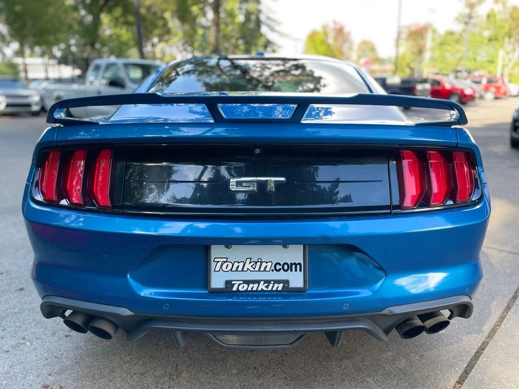 Used 2019 Blue Metallic Ford GT Premium image 5