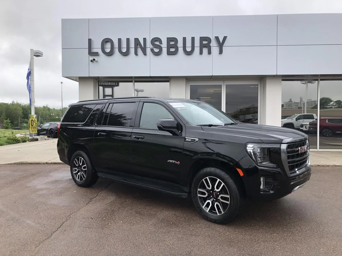 Used 2023 Black GMC 4wd 4dr At4 image 1