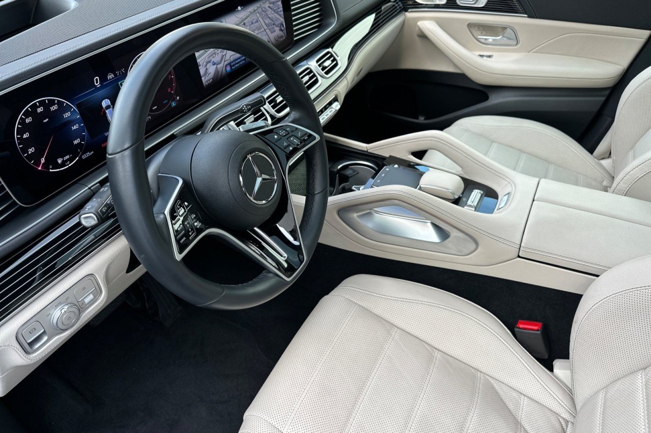 Certified Used 2024 Twilight Blue Metallic Mercedes-Benz GLE 450 image 9