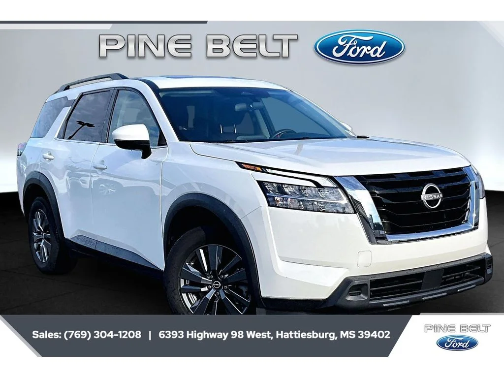 2022 Nissan Pathfinder SV 4WD's photo