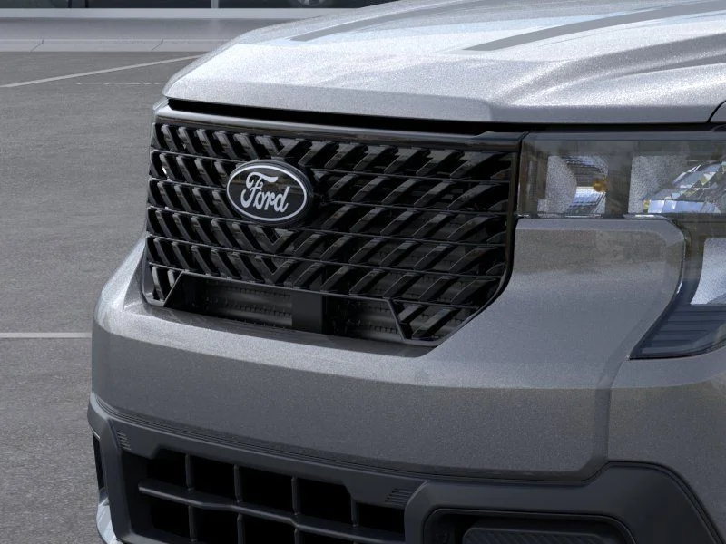 Used 2025 Gray Ford XLT image 18