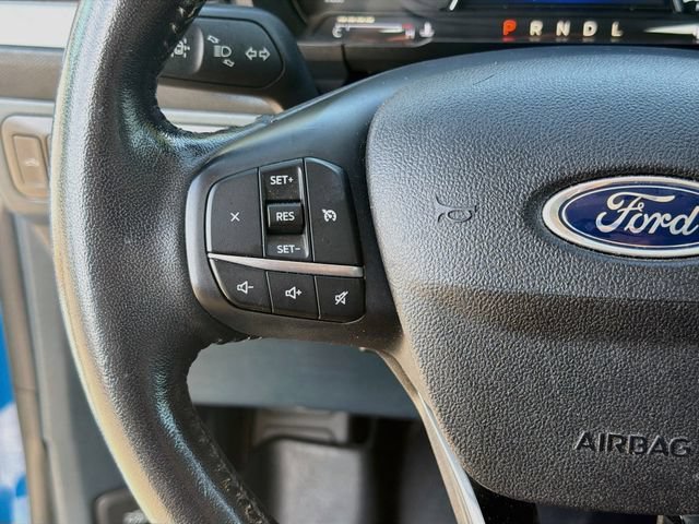 Used 2022 Blue Metallic Ford LARIAT image 32