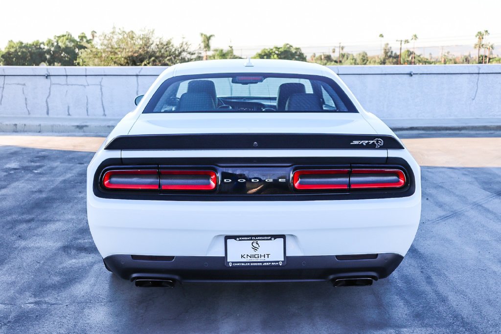 Used 2023 White Dodge SRT Hellcat Jailbreak image 8