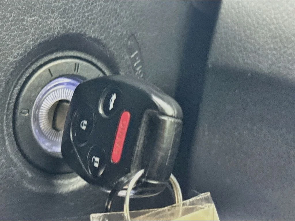 Used 2013 Silver Honda LX image 18