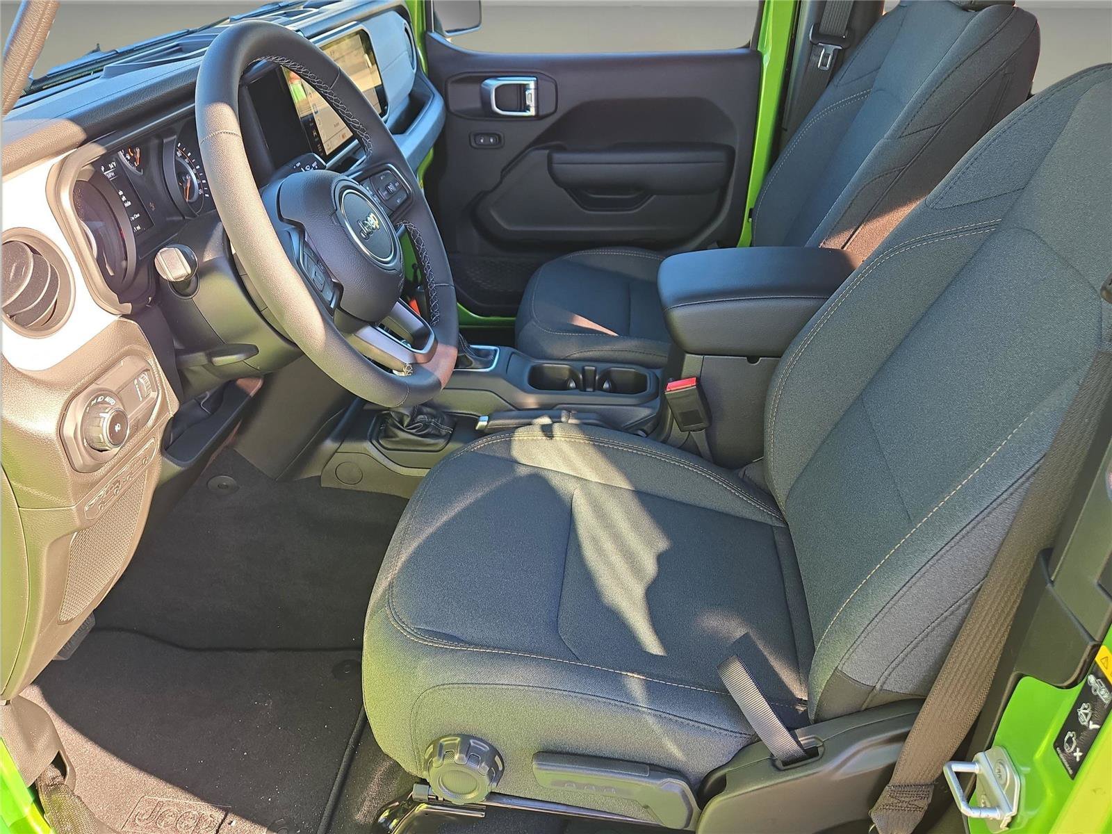 New 2026 Mojito Clearcoat Jeep Sport S image 15