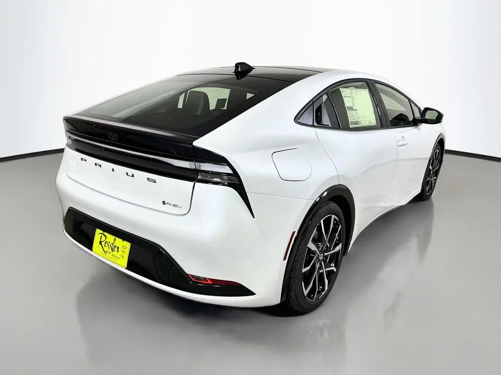 New 2027 Beige Toyota XSE image 5