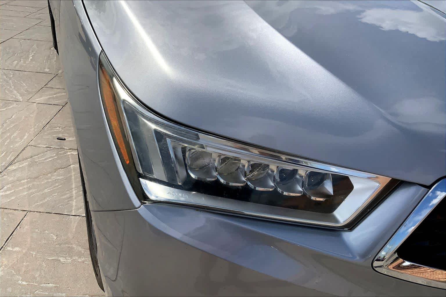 Used 2018 Lunar Silver Metallic Acura  image 27