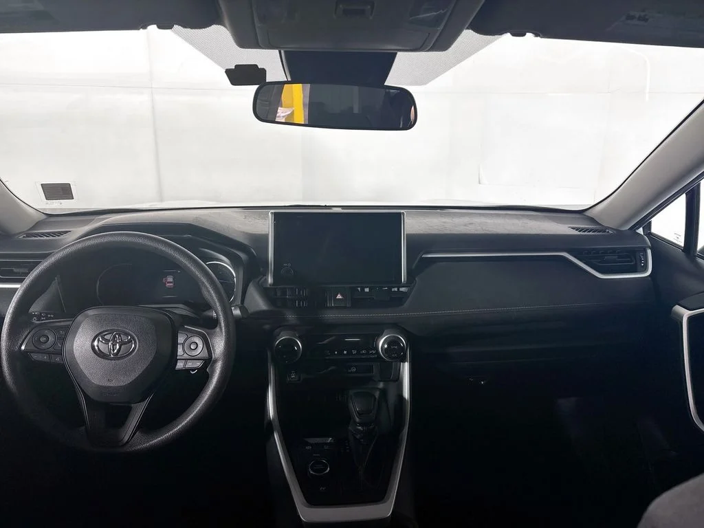 Used 2024 Ice Toyota LE image 12