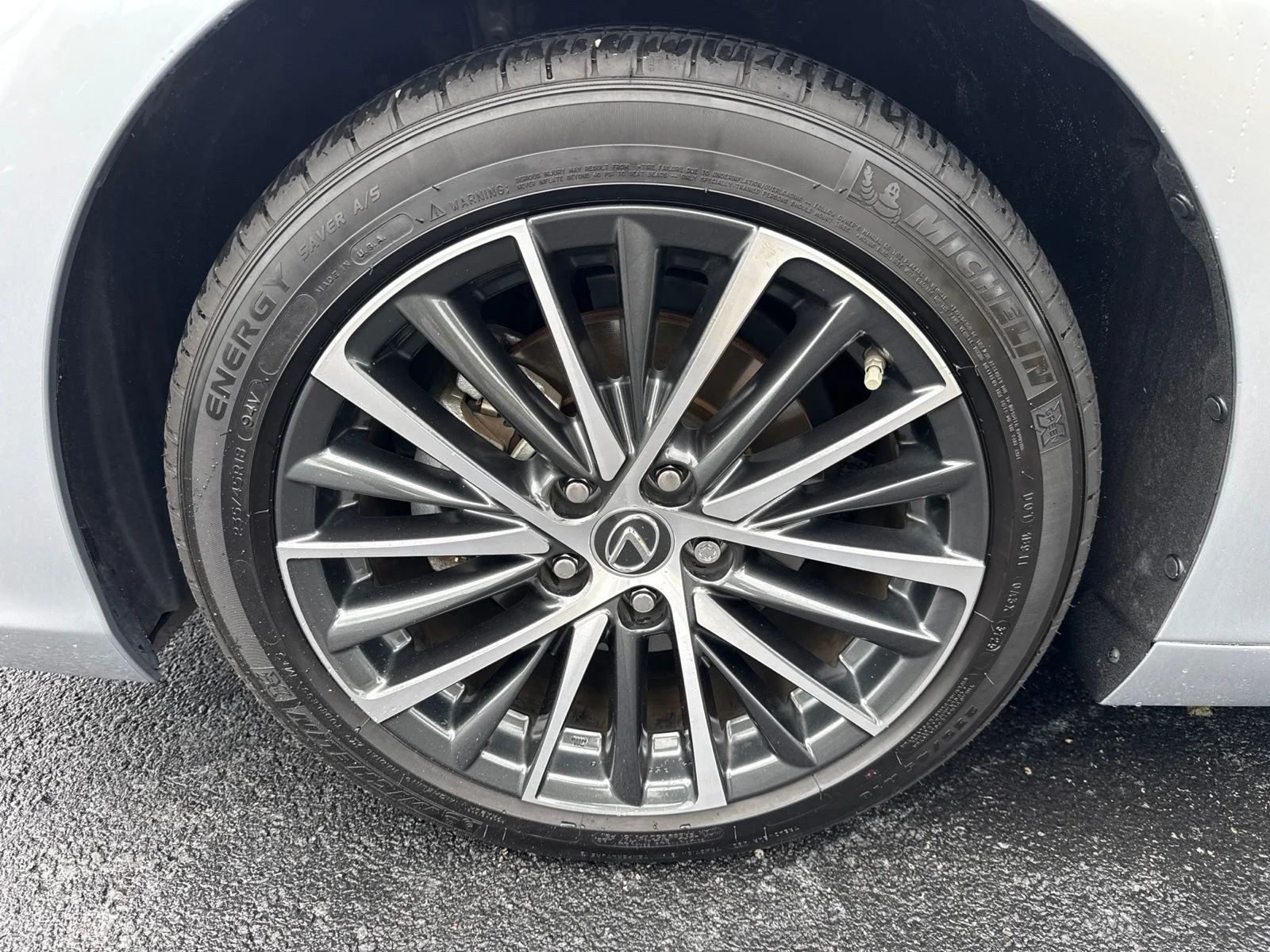 Used 2025 Silver Lexus 350 image 25