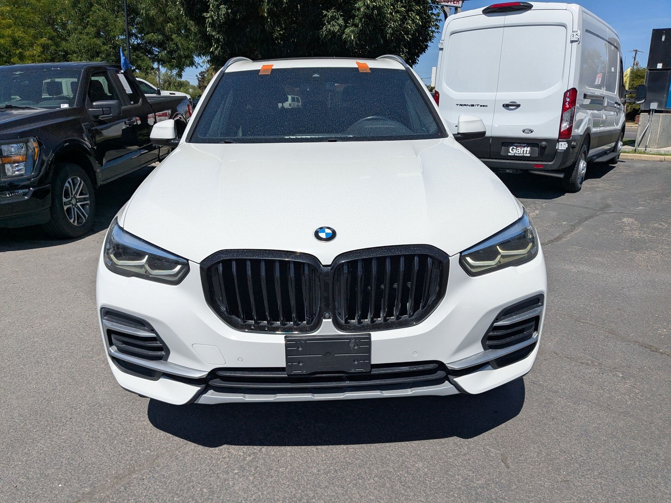 Used 2022 Alpine White BMW xDrive40i image 9