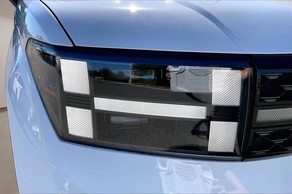 Used 2025 White Hyundai Calligraphy image 32