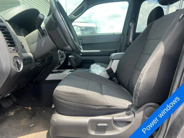 Used 2012  Ford XLT image 9
