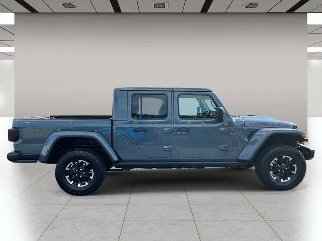 New 2025 Anvil Clear-Coat Exterior Paint Jeep Rubicon image 2