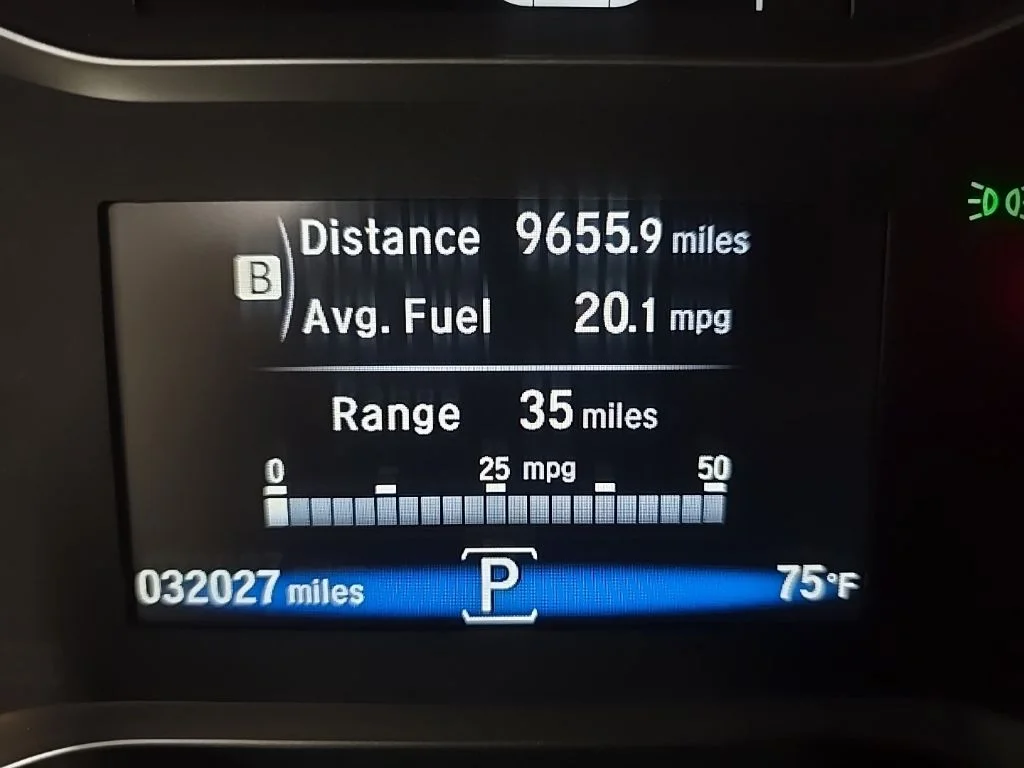 Used 2023 Red Honda RTL image 23