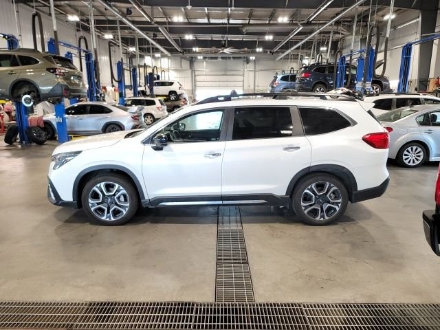 Used 2024 Crystal White Pearl Subaru Touring image 4
