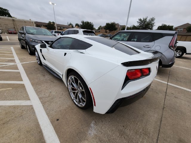 Used 2019 ARCTIC WHITE Chevrolet Grand Sport 1LT image 6