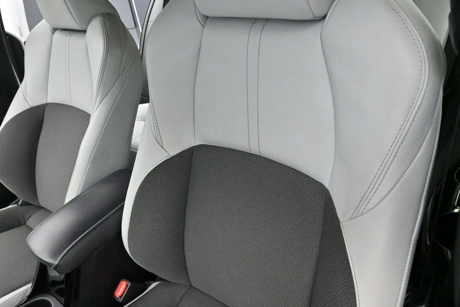 Used 2024 Ice Cap Toyota XSE image 14
