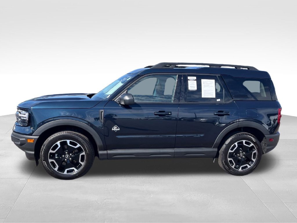 Used 2023 Blue Ford Outer Banks image 2