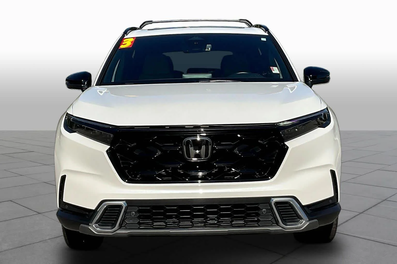 Used 2024 Platinum White Pearl Honda Sport Touring image 4