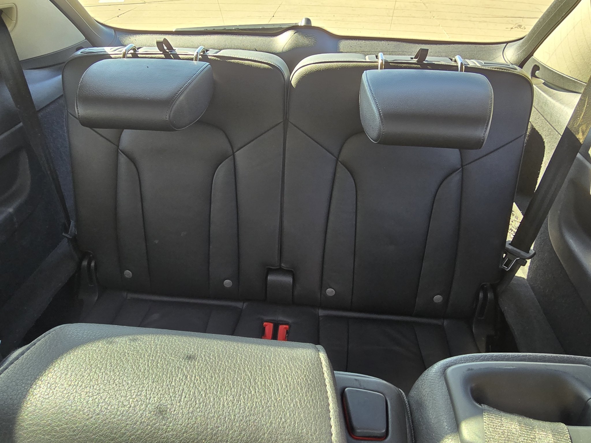 Used 2014 Graphite Gray Metallic Audi 3.0T Premium image 16