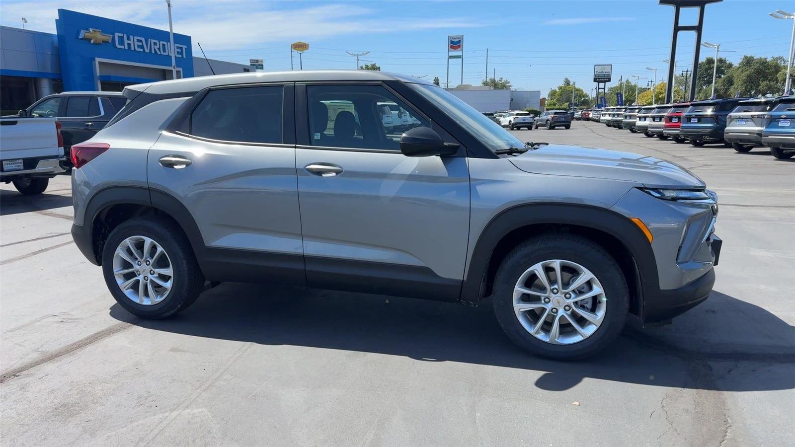 2026 Chevrolet Trailblazer LS - Photo 4