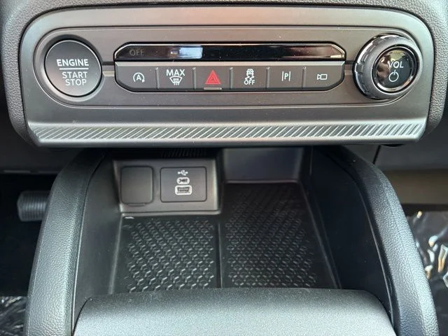 New 2026 Carbonized Gray Metallic Ford Outer Banks® image 37