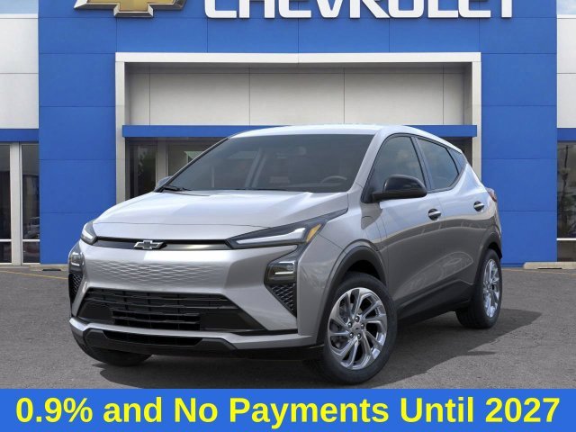 2027 Chevrolet Bolt LT - Photo 8