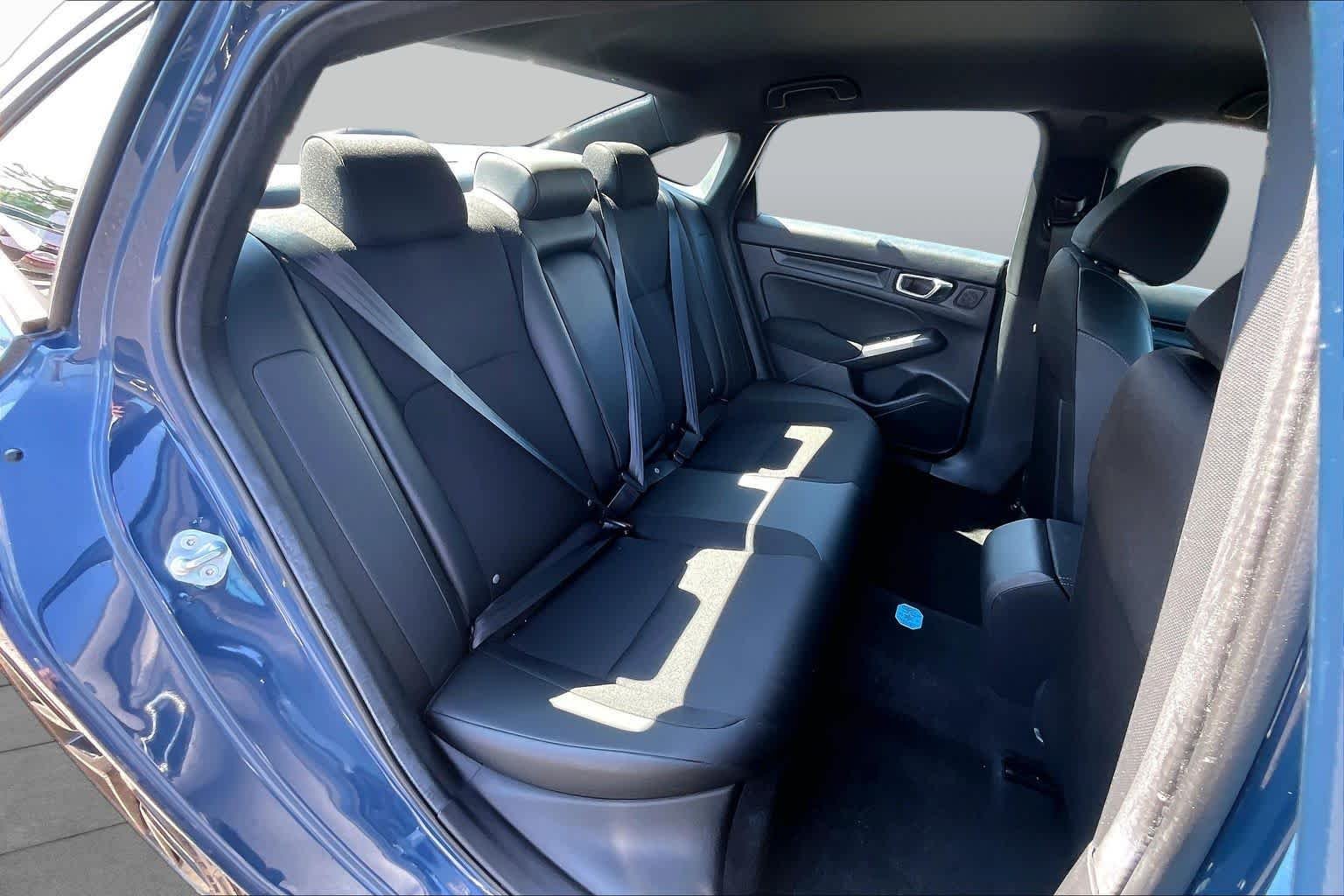 Used 2025 Blue Lagoon Pearl Honda 4D SPORT image 20