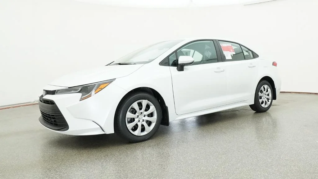 New 2026 Wind Chill Pearl Toyota LE image 6