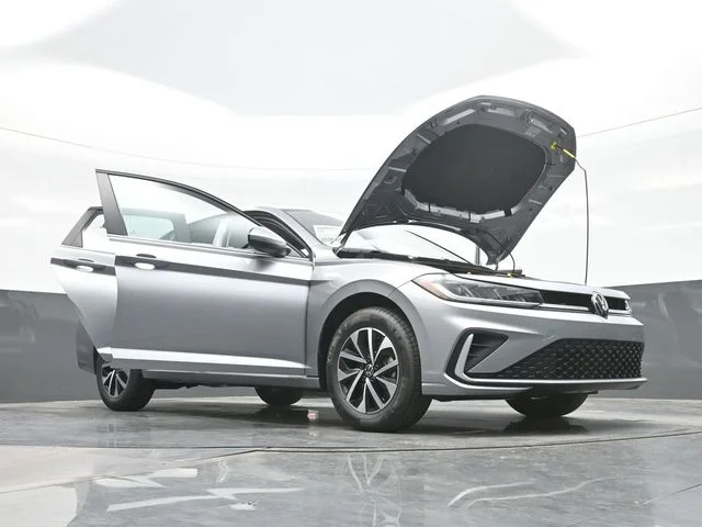 New 2026 Silver Volkswagen 1.5T S image 32