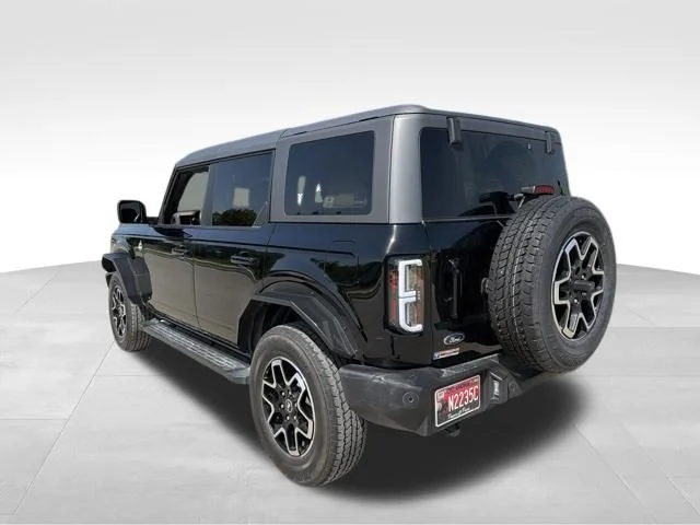 Used 2024 Black Ford Outer Banks image 5