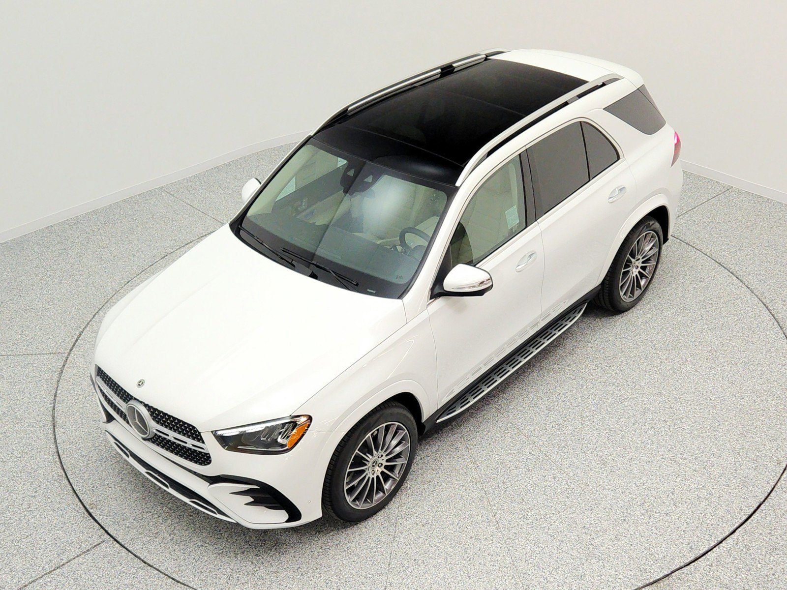 New 2026 MANUFAKTUR Moonlight White Metallic Mercedes-Benz GLE 450 4MATIC® SUV image 45