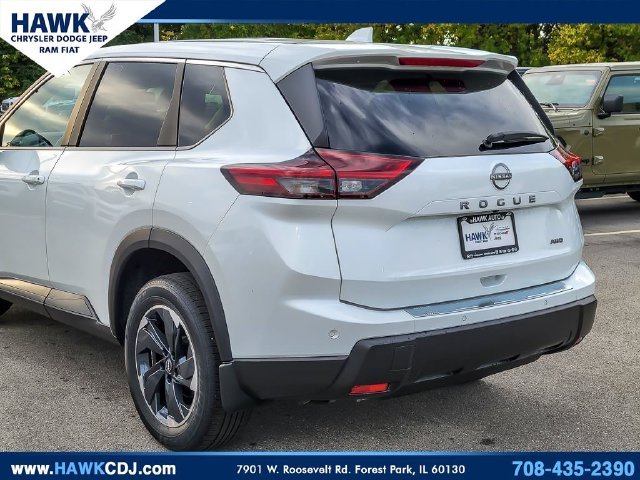 Used 2026 White Nissan SV image 6