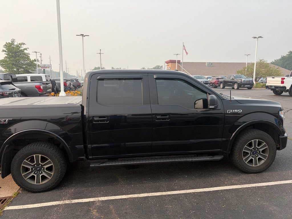 Used 2016 Black Ford XLT image 11