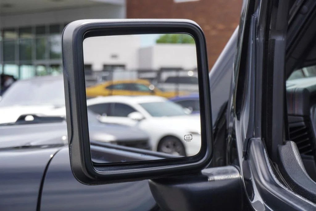 Used 2022 Black Jeep Mojave image 39