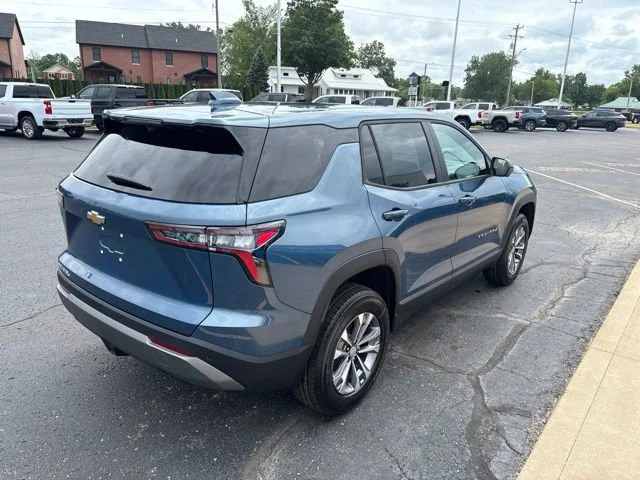 2026 Chevrolet Equinox LT - Photo 8