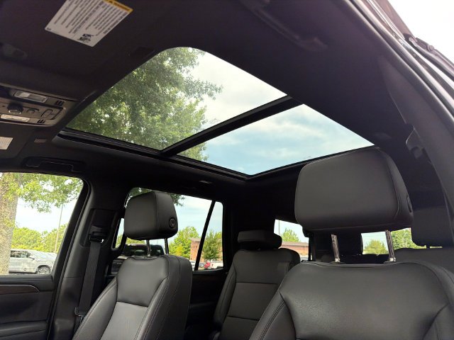Used 2022 Gray Chevrolet LT image 33
