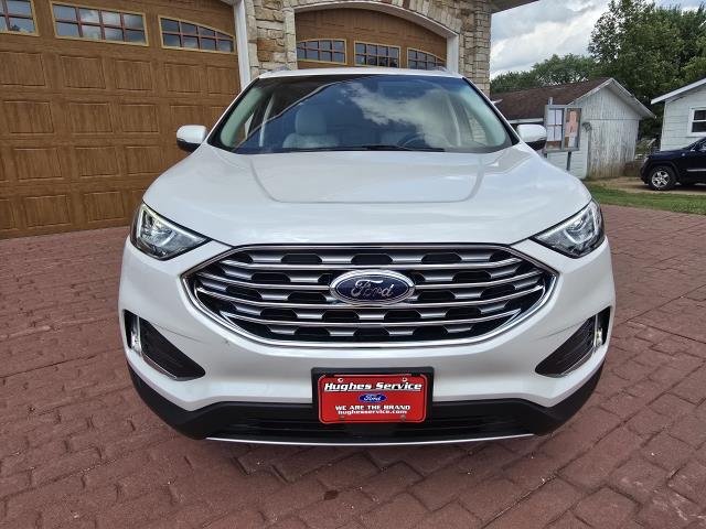 Used 2019 White Platinum Metallic Tri-Coat FORD TITANIUM image 8