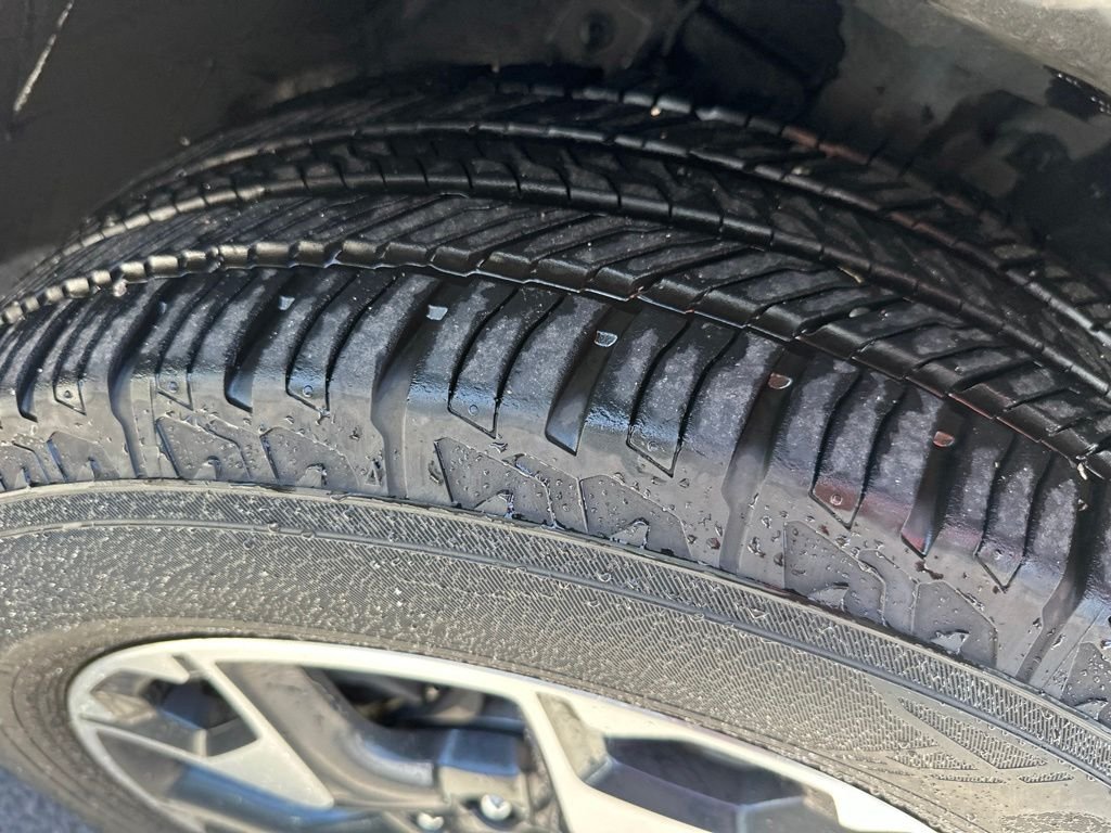 Used 2019 Gray Subaru 2.0i Premium image 4