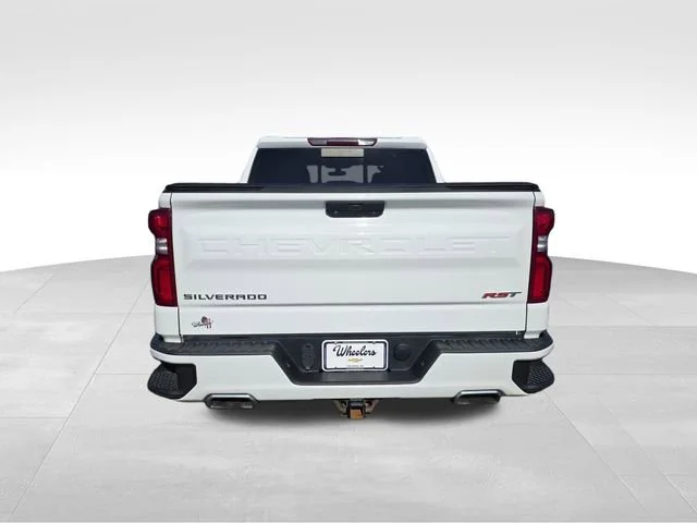 Used 2020 SUMMIT WHITE Chevrolet RST image 4