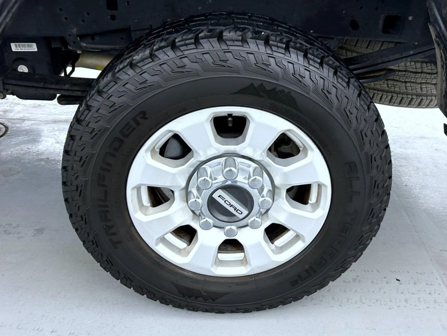 Used 2024 Gray Ford XLT image 23