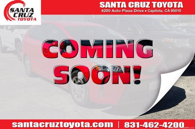 2016 Toyota Prius v Three