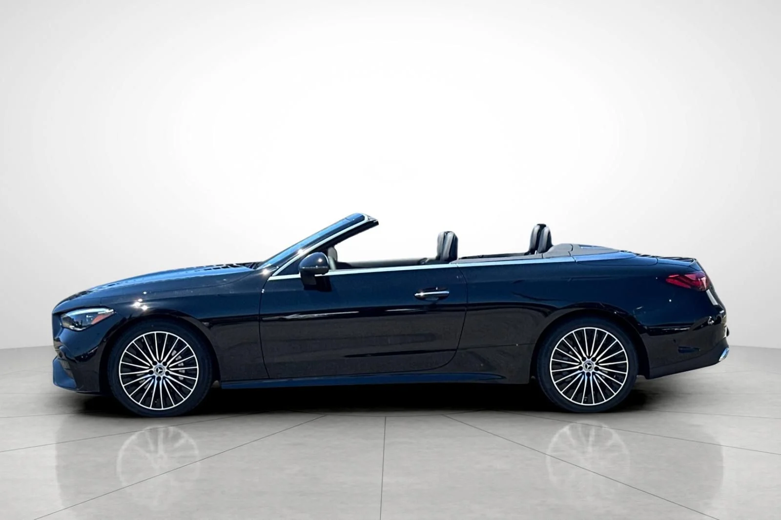 2026 Mercedes-Benz CLE CLE 300 - Photo 33