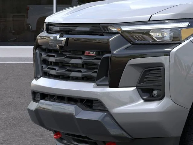 2026 Chevrolet Colorado Z71 - Photo 13