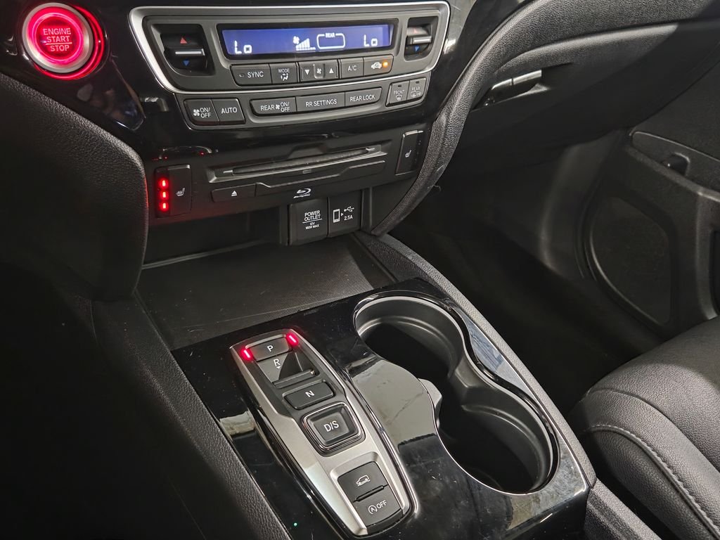 Used 2022  Honda Touring image 25