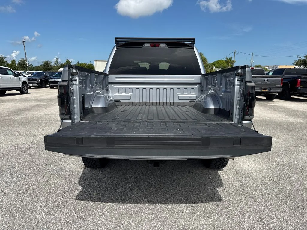 Certified Used 2022 Silver Ford XLT image 31